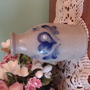 Rowe Pottery Works Heart Vase